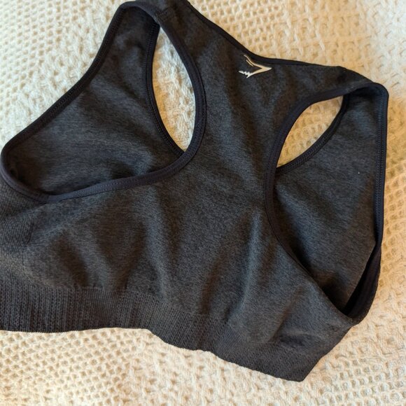 Gymshark sports bra - Picture 2 of 2